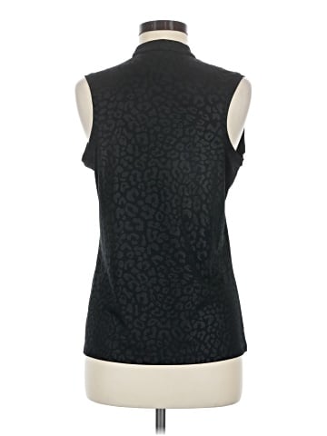 Nike Sleeveless T-Shirt (view 2)