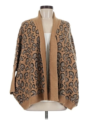 Akemi + Kin Cardigan (view 1)