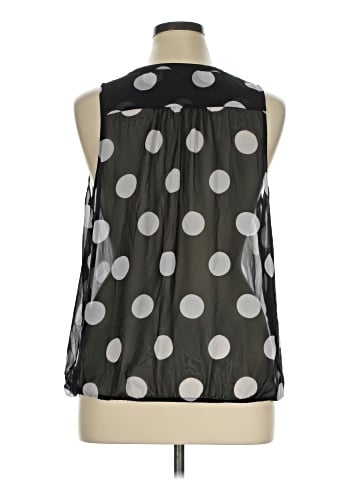 Bisou Bisou Sleeveless Blouse (view 2)