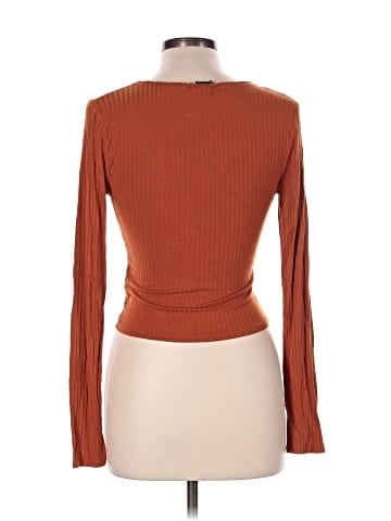 Forever 21 Long Sleeve T-Shirt (view 2)