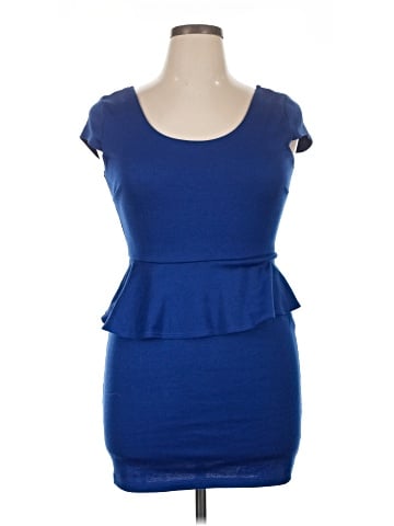 Timing Casual Dress (view 1)
