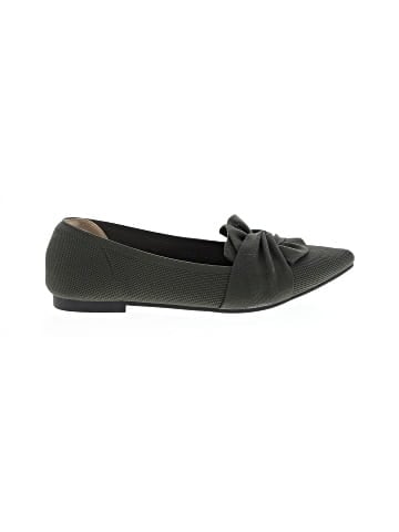 Unbranded Flats (view 1)