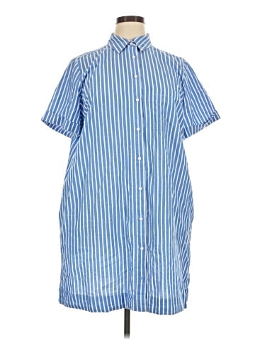 Old Navy Casual Dress (view 1)