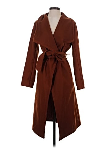Hem & Thread Coat (view 1)
