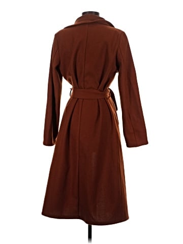 Hem & Thread Coat (view 2)