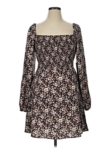 Emerald Sundae Casual Dress (view 1)