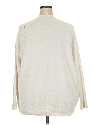 Old Navy Pullover Sweater (view 2)