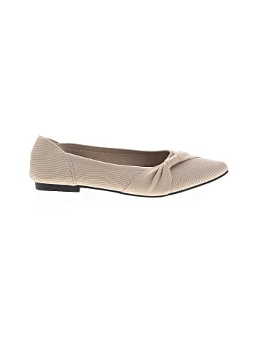 Unbranded Flats (view 1)