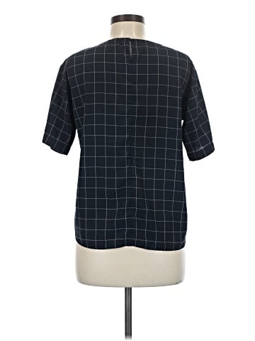 Uniqlo Short Sleeve Blouse (view 2)
