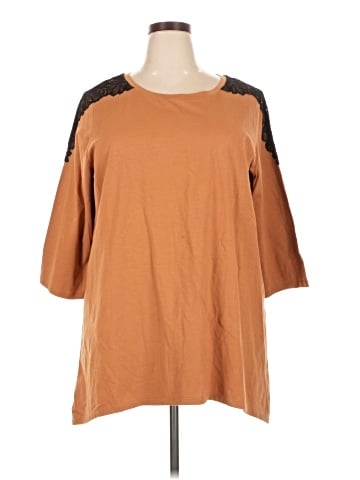 D&Co. 3/4 Sleeve Top (view 1)