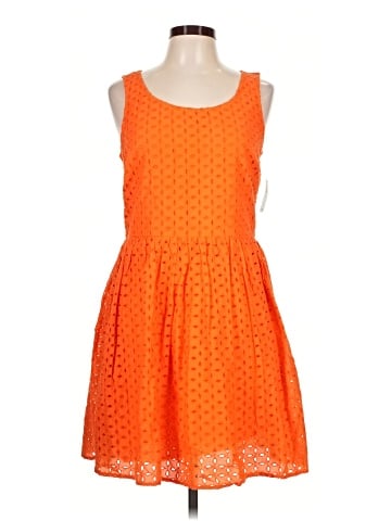 Old Navy Casual Dress (view 1)