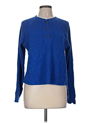 Old Navy Pullover Sweater (view 1)