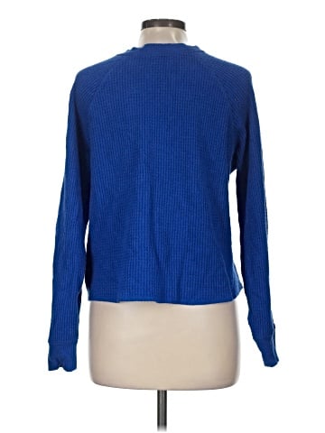 Old Navy Pullover Sweater (view 2)