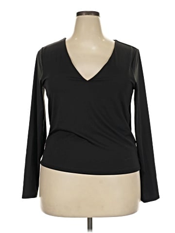 Old Navy 3/4 Sleeve T-Shirt (view 1)