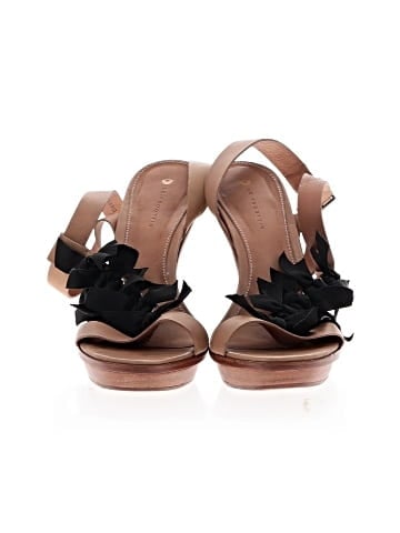 Leifsdottir Wedges (view 2)