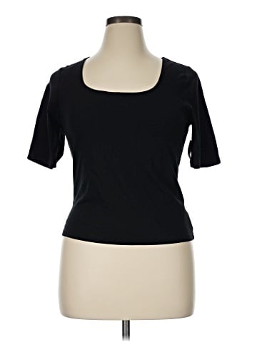Old Navy Short Sleeve T-Shirt (view 1)