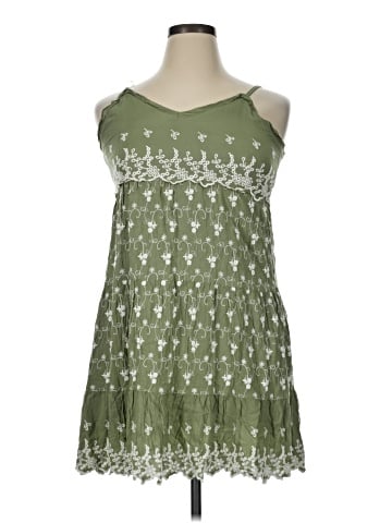 Jessica Simpson Casual Dress (view 1)
