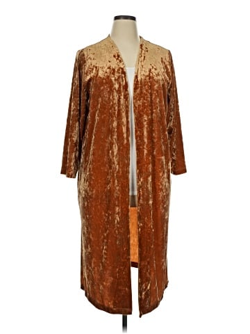 Ava & Viv Kimono (view 1)