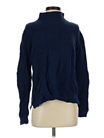 Vince. Long Sleeve Top (view 1)