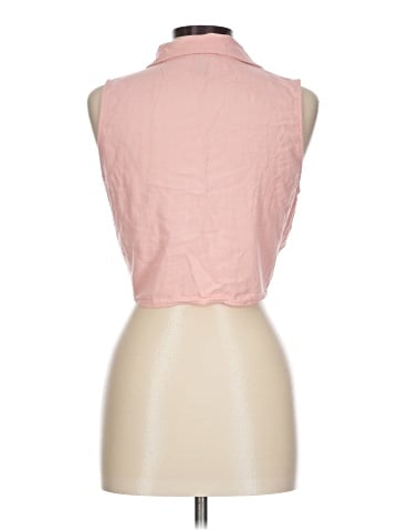 Forever 21 Sleeveless Button-Down Shirt (view 2)