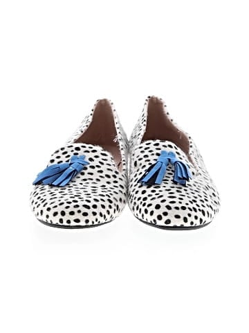 Unbranded Flats (view 2)