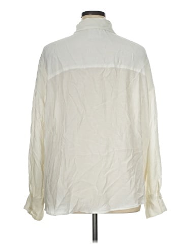 Abercrombie & Fitch Long Sleeve Button-Down Shirt (view 2)