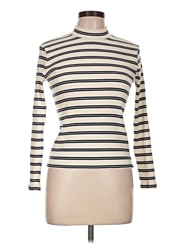 Uniqlo Turtleneck Sweater (view 1)