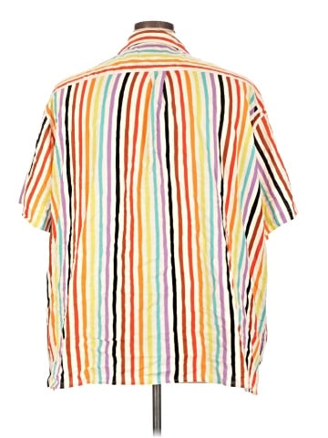 Target Short Sleeve Button-Down Shirt (view 2)