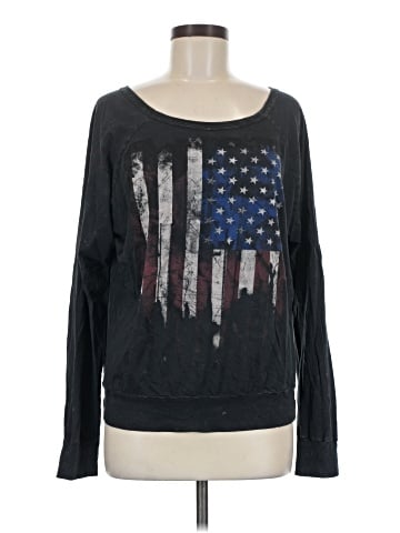 Romeo & Juliet Couture Long Sleeve T-Shirt (view 1)