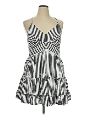 American Eagle Outfitters Casual Dress (view 1)