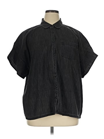 Madewell Denim Rolled-Sleeve Shirt in Lunar Wash (view 1)
