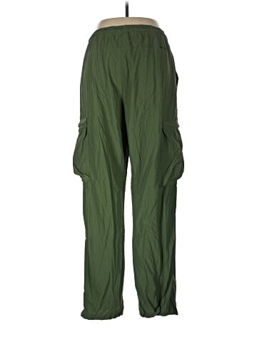 Columbia Cargo Pants (view 2)
