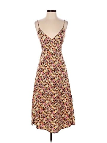 Forever 21 Casual Dress (view 1)