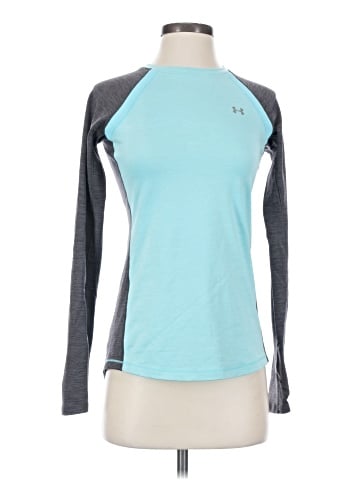 Under Armour Long Sleeve T-Shirt (view 1)