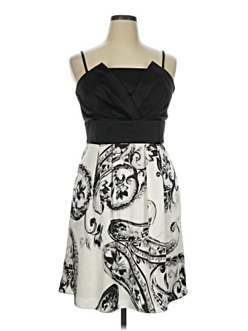 White House Black Market Cocktail Dress (view 1)