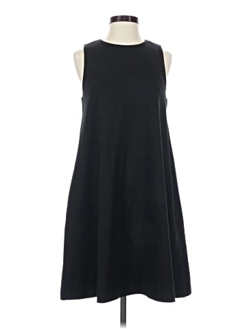 Uniqlo Casual Dress (view 1)