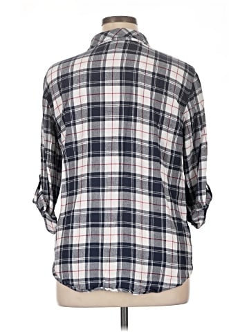 Holding Horses 3/4 Sleeve Button-Down Shirt (view 2)