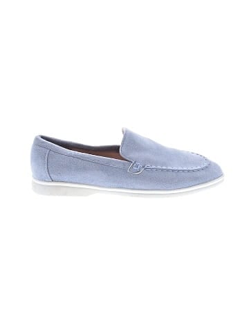 Unbranded Flats (view 1)