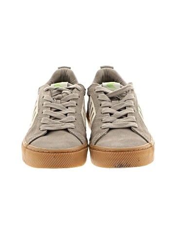 Cariuma Sneakers (view 2)