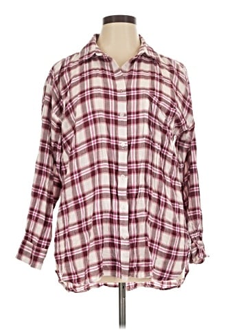 Ann Taylor LOFT Outlet Long Sleeve Button-Down Shirt (view 1)
