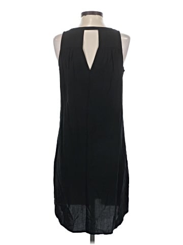 Old Navy Casual Dress (view 2)
