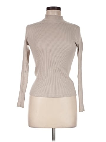 Uniqlo Turtleneck Sweater (view 1)