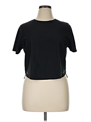 Fabletics Active T-Shirt (view 1)