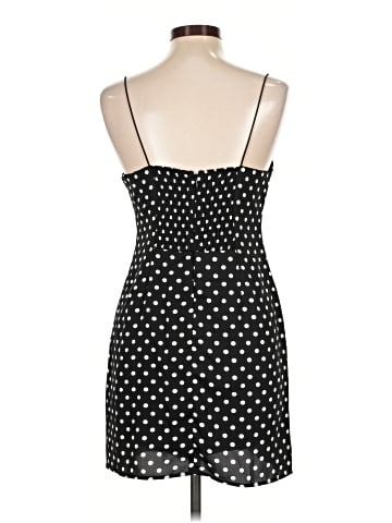 Urban Outfitters Casual Dress (view 2)