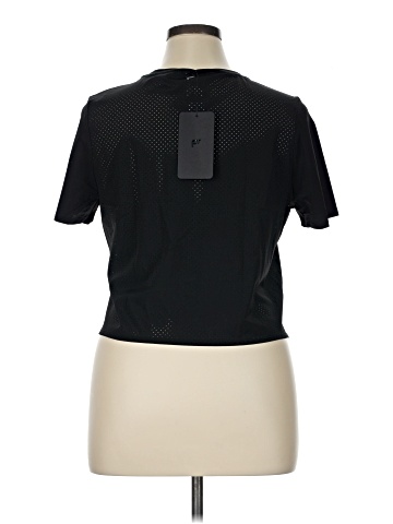 Fabletics Active T-Shirt (view 2)