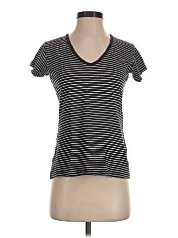 Vince. Short Sleeve T-Shirt (view 1)