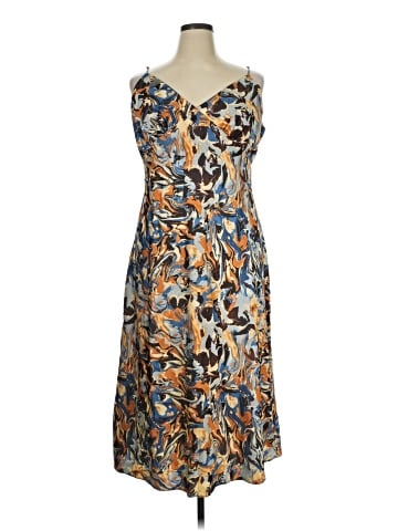 Abercrombie & Fitch Cocktail Dress (view 1)