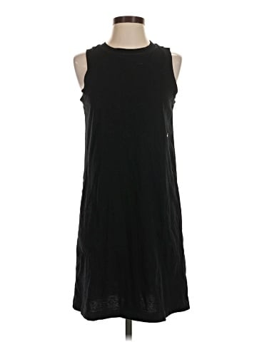 Old Navy Casual Dress (view 1)