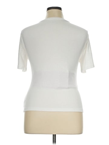 Gap Short Sleeve T-Shirt (view 2)