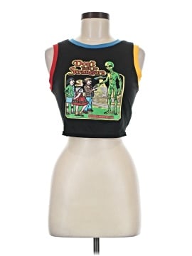 Romwe Sleeveless T-Shirt (view 1)
